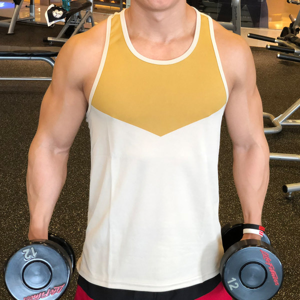 Légáteresztő anyagból készült sportmellény