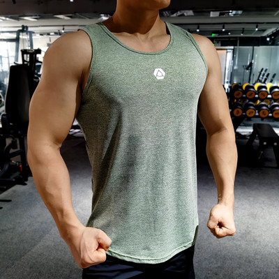 Nyári felső a mindennapokhoz és a sportoláshoz