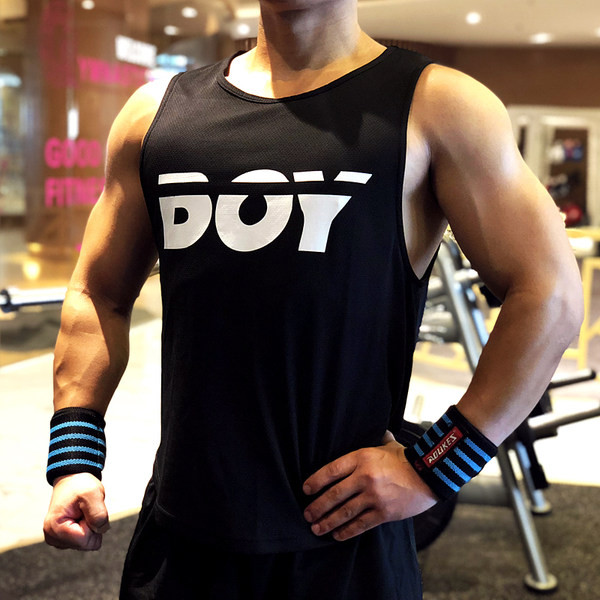 Kiiresti kuivavast kangast meeste spordivest