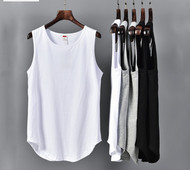 Férfi sportcipő ovális nyakkivágással - tiszta modell