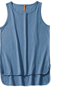 Férfi sportcipő ovális nyakkivágással - tiszta modell