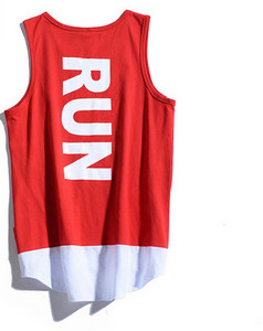 Férfi sportcipő ovális nyakkivágással - tiszta modell