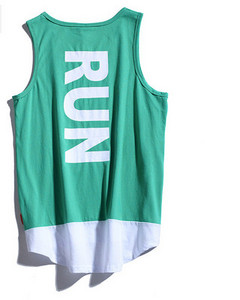 Férfi sportcipő ovális nyakkivágással - tiszta modell