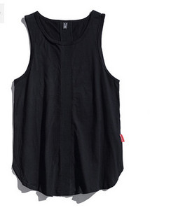 Férfi sportcipő ovális nyakkivágással - tiszta modell