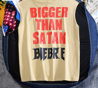 Alkalmi férfi felső ovális nyakkivágással