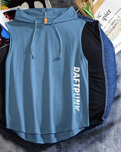 Sportlik meeste asümmeetriline kapuutsiga topp