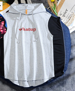 Sportlik meeste asümmeetriline kapuutsiga topp