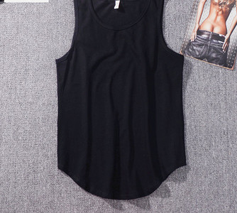 Férfi felső, kerek nyakkivágással, több színben