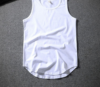 Férfi felső, kerek nyakkivágással, több színben