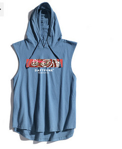 Széles modell férfi akasztófülke kapucnival és megkötővel