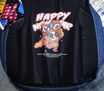 Meeste igapäevane sporditank aplikatsiooni ja pealdisega