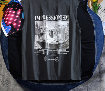 Meeste igapäevane sporditank aplikatsiooni ja pealdisega