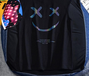 Meeste igapäevane sporditank aplikatsiooni ja pealdisega