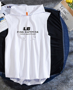 Új modell férfi felső, kapucnival és feliratos nyomattal