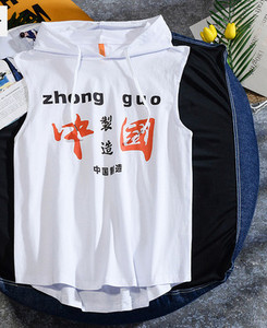 Új modell férfi felső, kapucnival és feliratos nyomattal