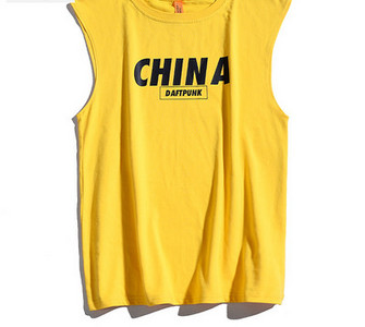 Feliratos férfi felső