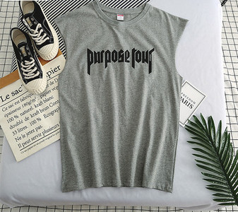 Feliratos férfi felső