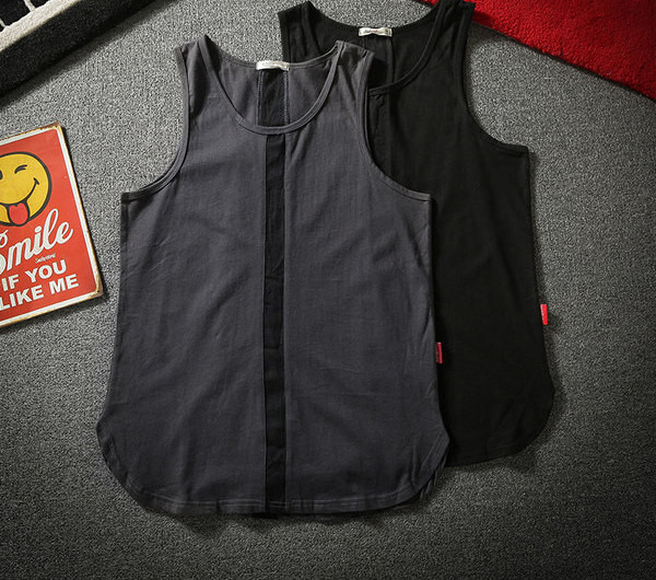 Ingyenes modell férfi felső ovális nyakkivágással, sportoláshoz