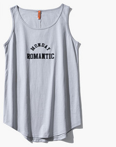 Új modell férfi aszimmetrikus felső felirattal