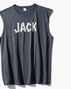 Uus mudel meeste topp kirjaga - kolm värvi