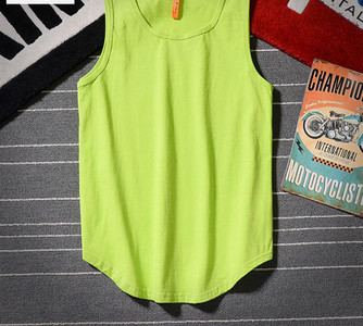 Férfi napi felső felirattal