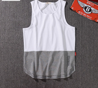 Férfi napi felső felirattal