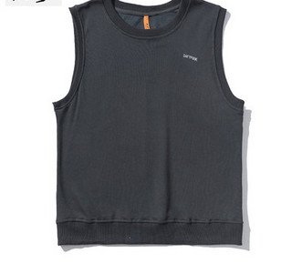 Ανδρικό φανελάκι με στρογγυλή λαιμόκοψη