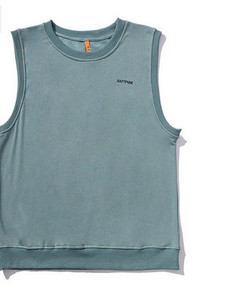 Új modell férfi felső, kerek nyakkivágással