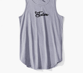 Lai meeste topp kirja ja ovaalse kaelusega