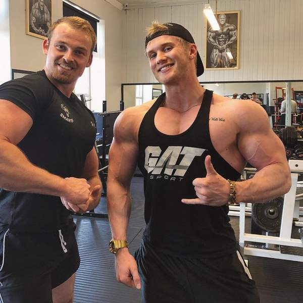 Meeste suvine tanktop kirjaga fitness treeninguks