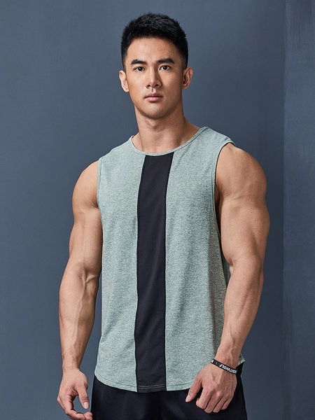 Νέο μοντέλο ανδρικού φανελάκι κατάλληλο για σπορ