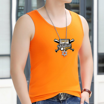 Ανδρικό φανελάκι με στρογγυλή λαιμόκοψη και απλικέ