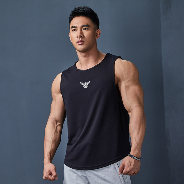 Sport tank top kivágott modell