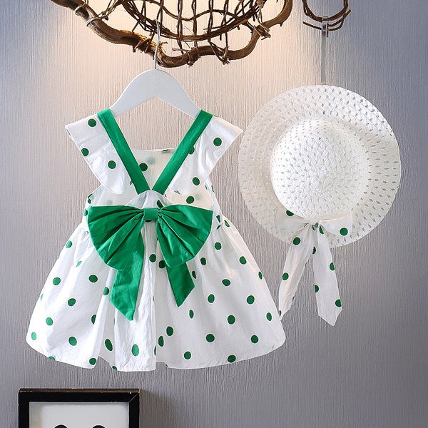 Modern gyerekruha pöttyökkel és szalaggal