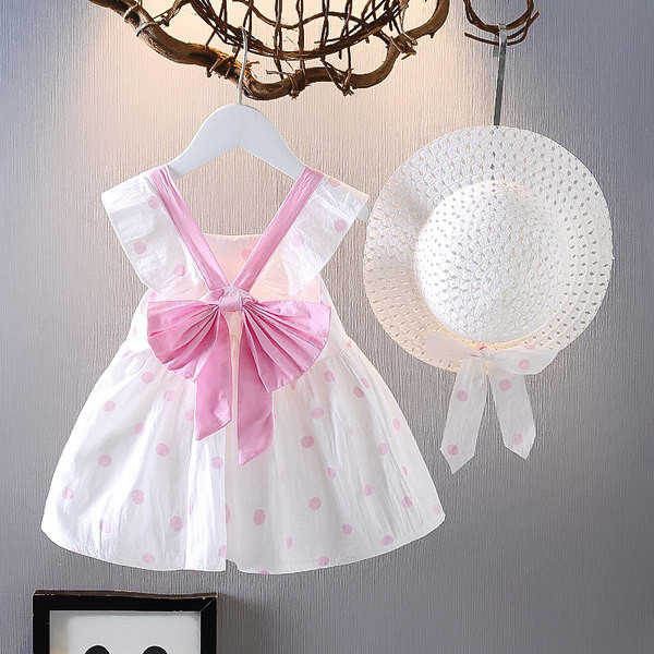 Modern gyerekruha pöttyökkel és szalaggal