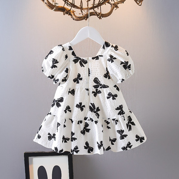 Modern, rövid ujjú gyerekruha lányoknak