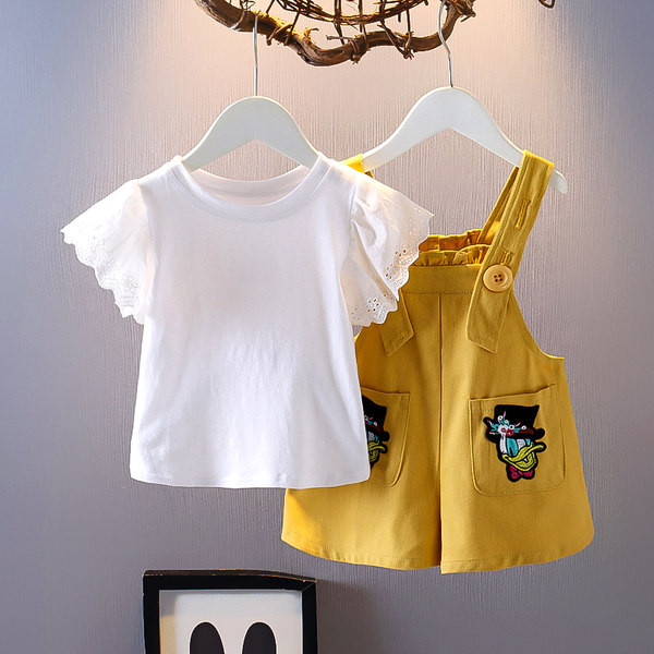 Gyerekruha sárga hímzéssel