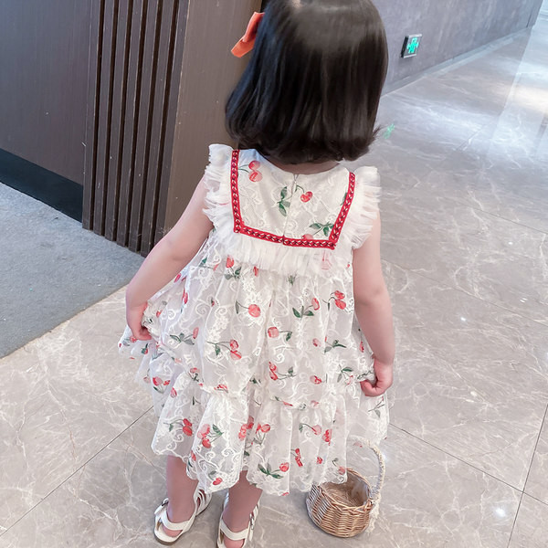 Gyerekruha csipkével és rátéttel, új modell