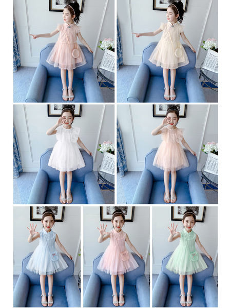 Mitmes värvitoonis laste hülgekleit ja kott