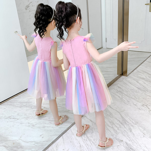 Színes gyerekruha tüllszoknyával és flitterekkel lányoknak