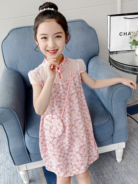 Moodne lillemotiividega kleit - tüdrukutele