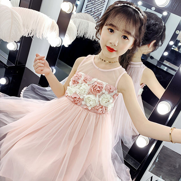 Elegáns lány ruha tüll és 3D virágokkal