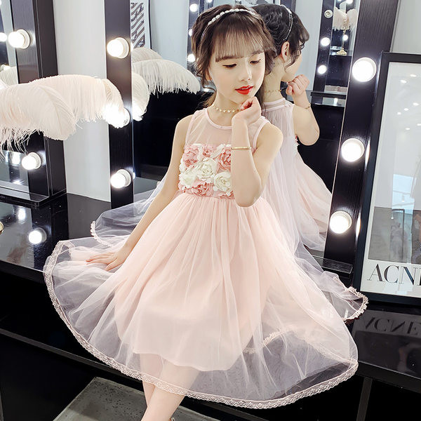 Elegáns lány ruha tüll és 3D virágokkal