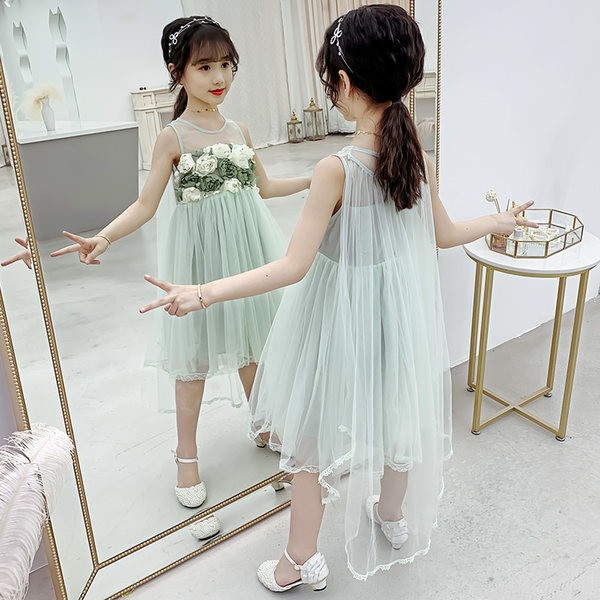 Elegáns lány ruha tüll és 3D virágokkal