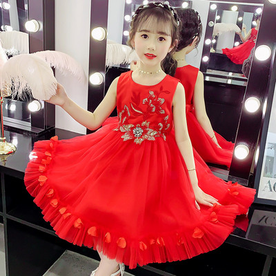 Μοντέρνο καλοκαιρινό φόρεμα για κορίτσια με τρισδιάστατη διακόσμηση