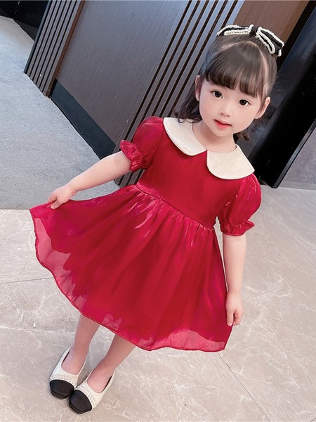 Kaasaegne lipsudega lastekleit - punast värvi