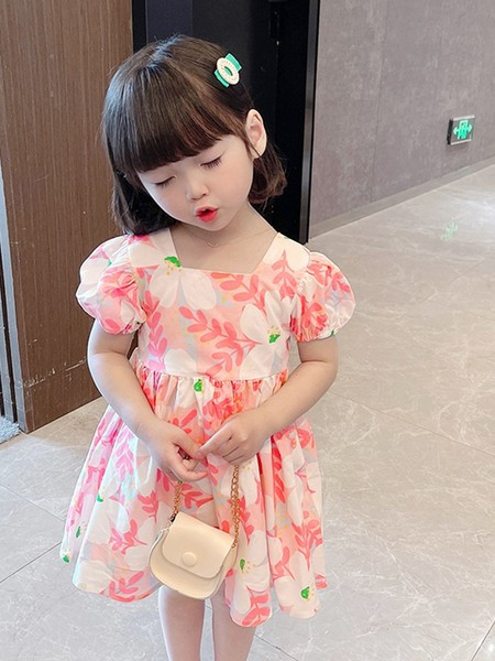 Καλοκαιρινό φόρεμα για κορίτσια με απλικέ και κορδέλα