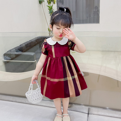 Gyermek szabású ruha rövid ujjal