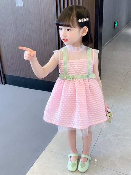 Új modell nyári ruha lányoknak csipkével és gyöngyökkel