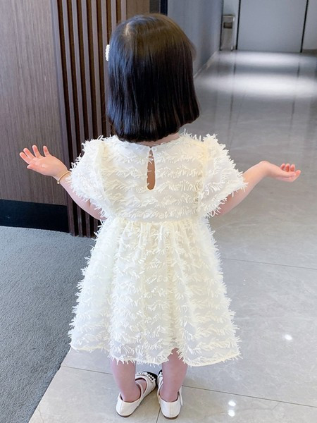 Moodne laste kleit tüdrukutele lühikeste varrukatega